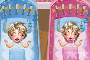 艾莎照看双胞胎