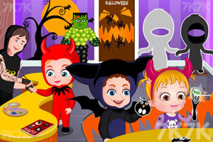 可爱宝贝的城堡万圣节