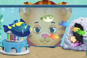 小虎喂养小鱼儿