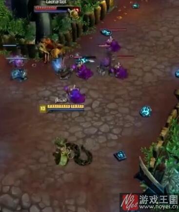 lol蛇女反向r闪操作技巧?r闪教学 lol蛇女反向r闪操作技巧?r闪教学