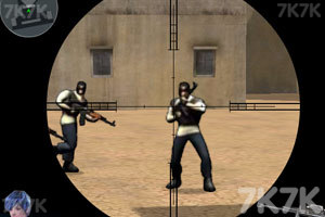 逆战之魅影出击无敌版