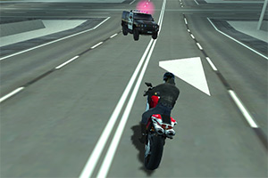 摩托车与警车的追逐