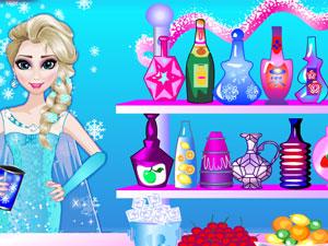 艾莎制作鸡尾酒