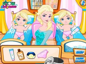 艾莎照顾双胞胎