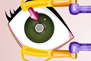 丹尼的眼部手术