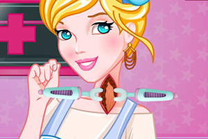 灰姑娘的脖子受伤了