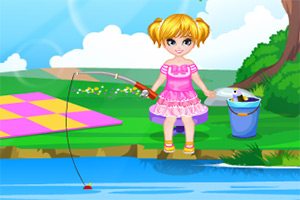 可爱小女孩去郊游