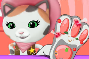 警长凯丽脚部受伤