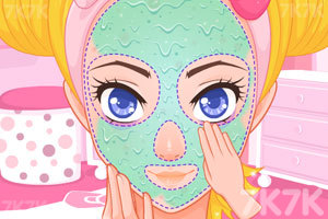 精致的凯蒂猫妆容