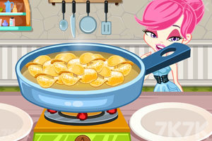 可爱女孩做零食