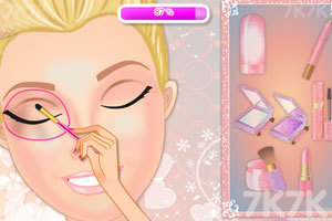 芭比新娘和伴娘化妆