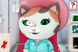 警长凯丽做急救