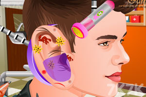 贾斯汀·比伯看耳朵