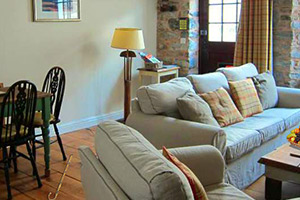 逃出河边花园小屋