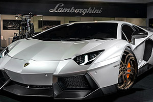 兰博基尼找轮胎