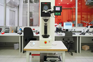 实验室里找东西