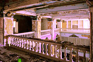 废弃的洛林酒店逃脱