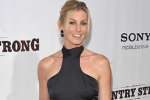 置乱的美女拼图