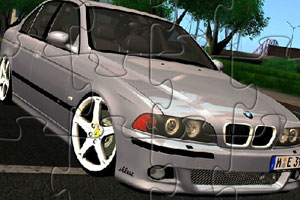 宝马M5赛车拼图