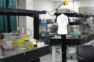 寻找实验室的物品