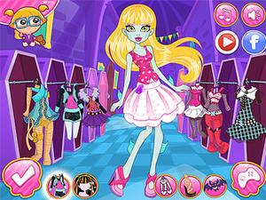 怪物高校女孩角色扮演