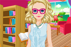 戴眼镜的可爱女孩